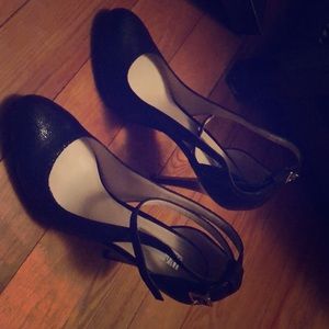 Inc international size 8 black stilettos